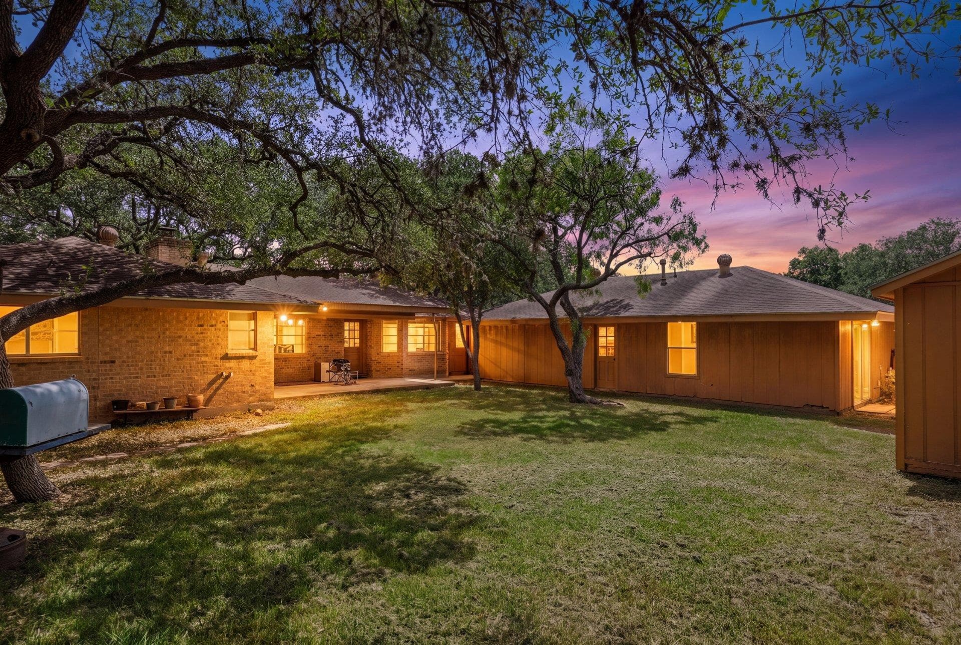 304 Hill Country Ln, San Antonio, Texas 78232
