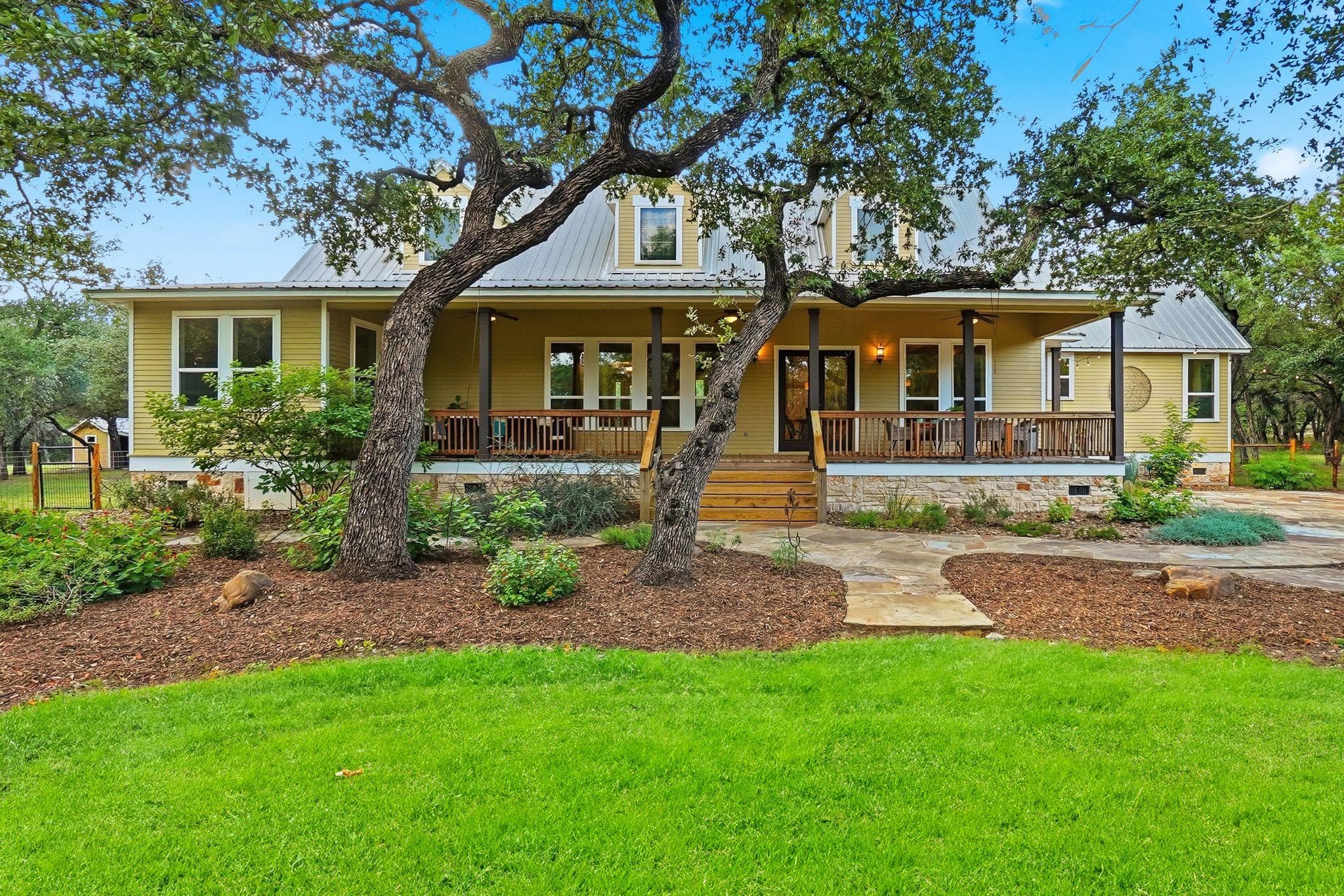 130 Canyon Oaks Dr, Wimberley, Texas 78676